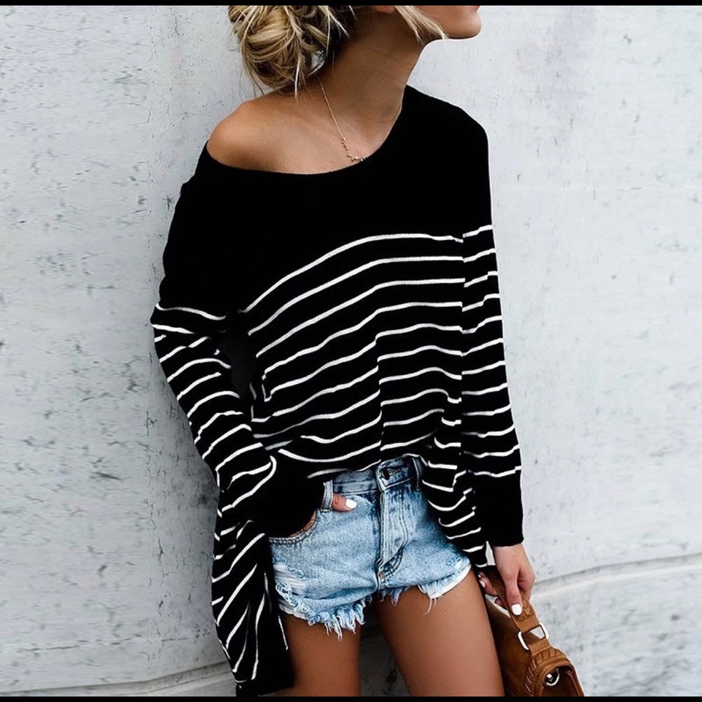 Stripped shirt/dress/sweater 💃